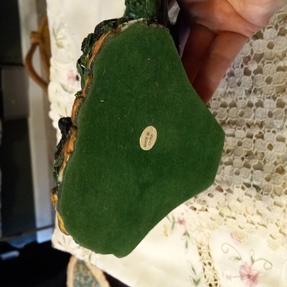 Giant panda decorated plate figurine - Picture 5 of 6